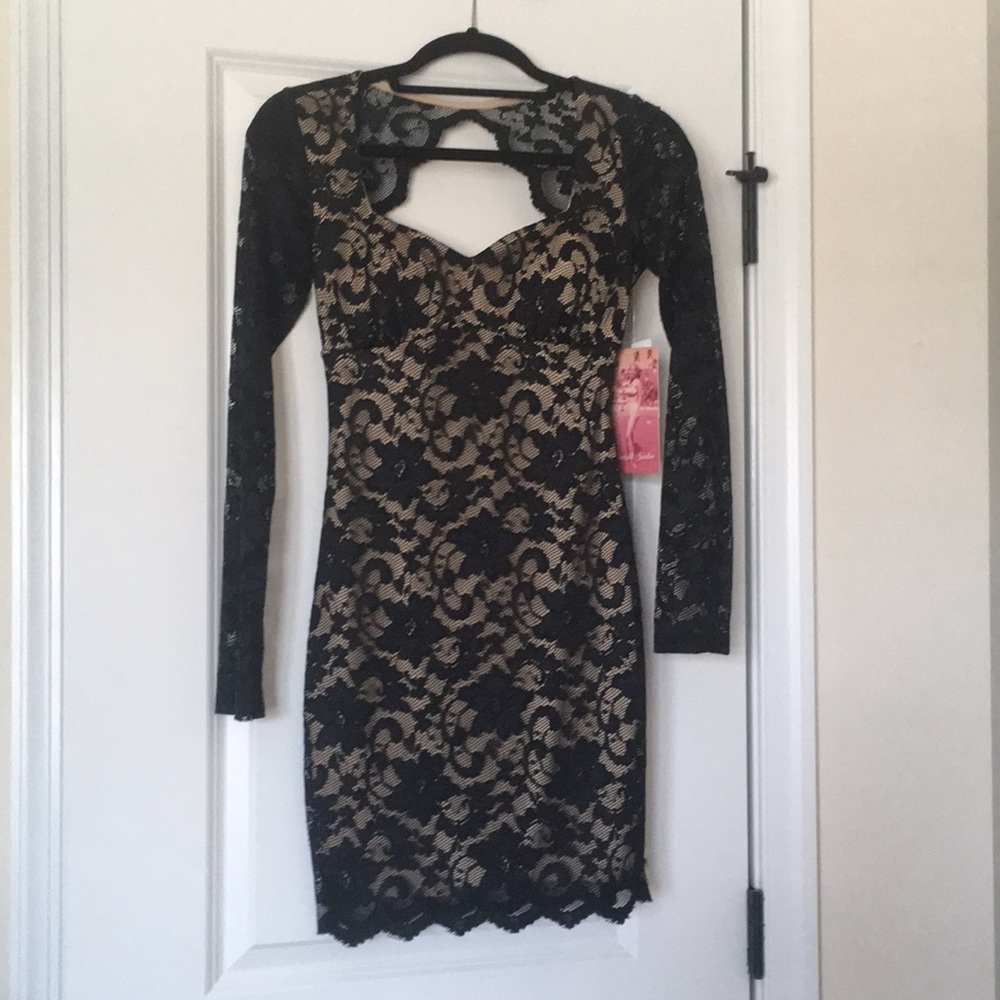 NWT beautiful navy lace dress